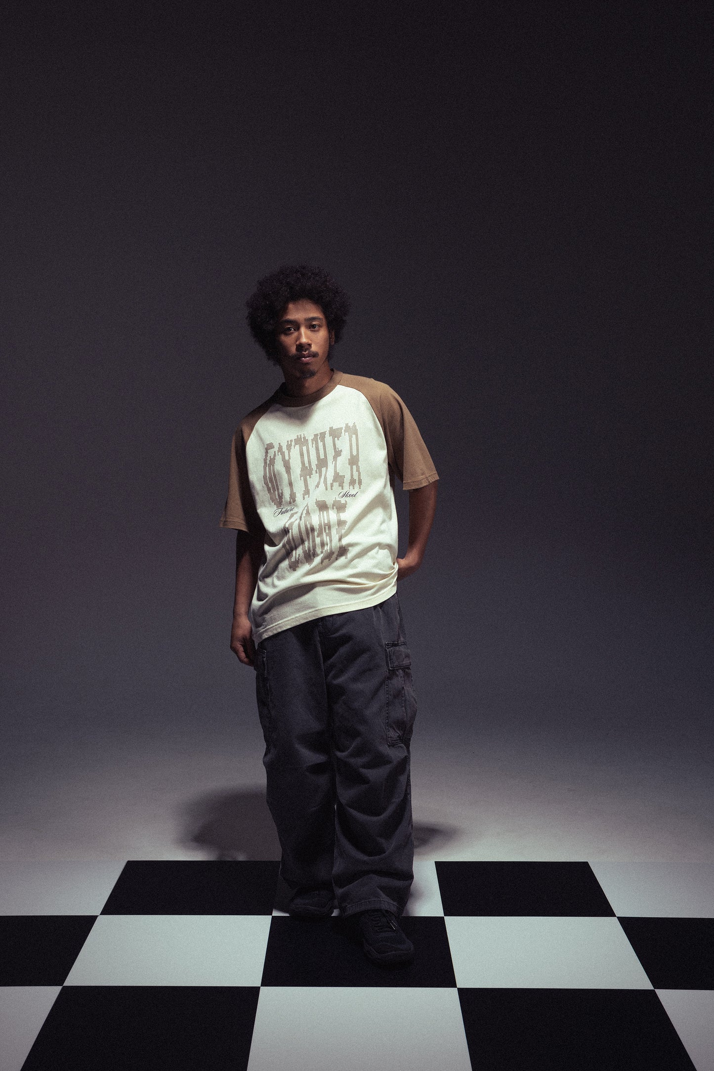 TILE LOGO RAGLAN TEE