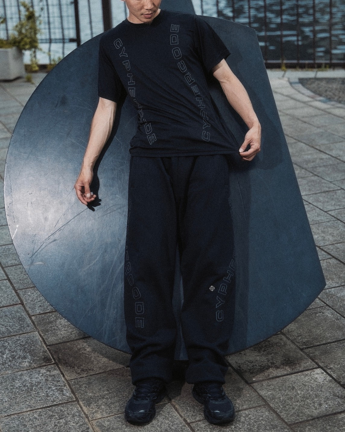 WAVEY REFLECTOR SMOOTH DRY TEE