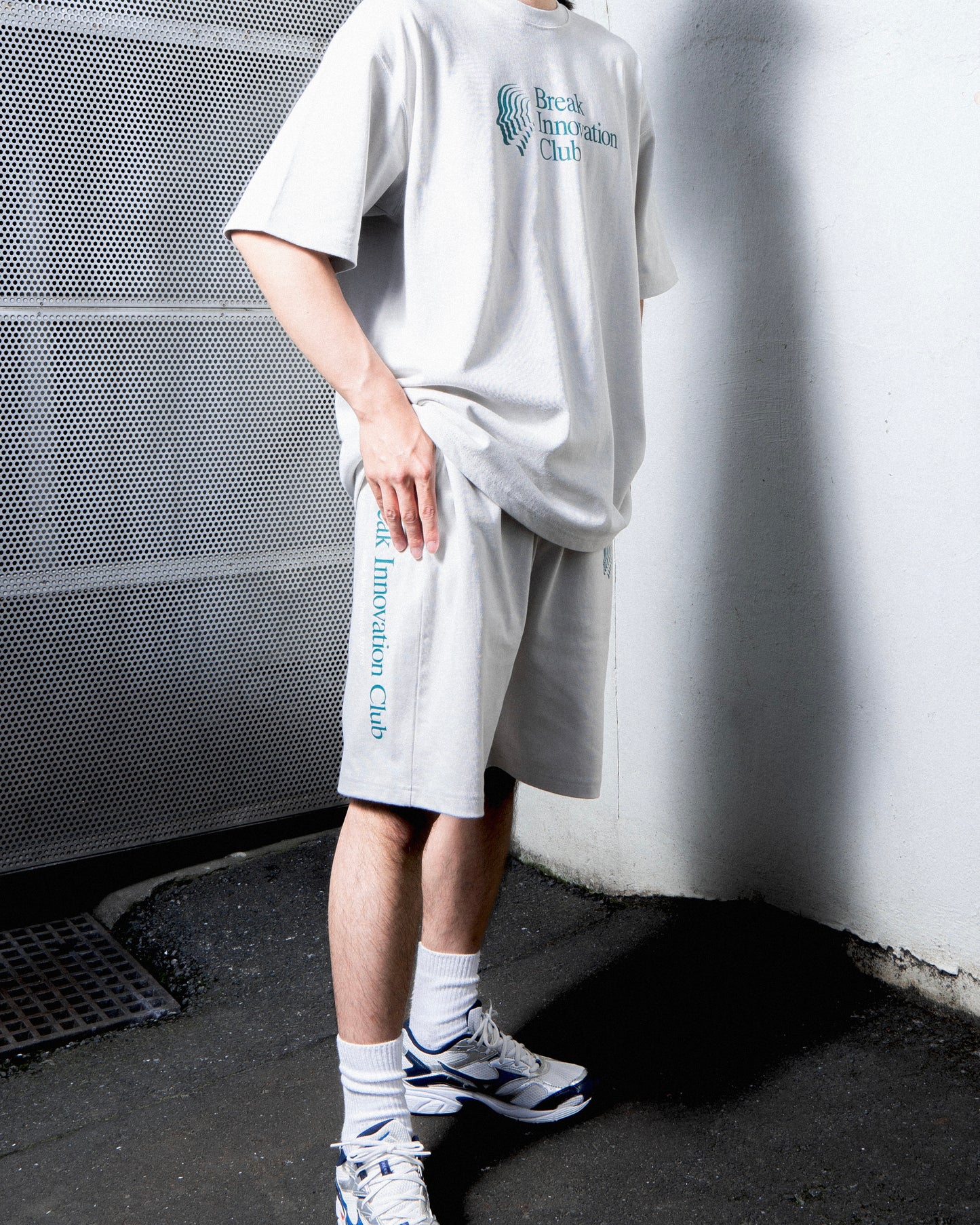 BREAK INNOVATION CLUB SWEAT SHORTS