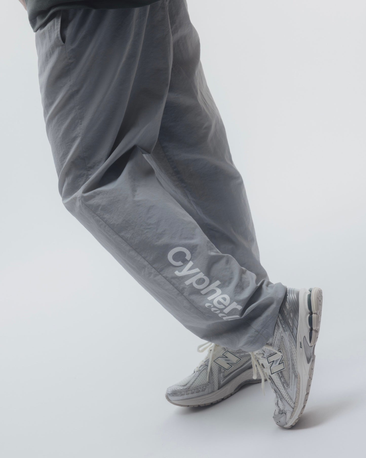 TRAINING NYLON PANTS