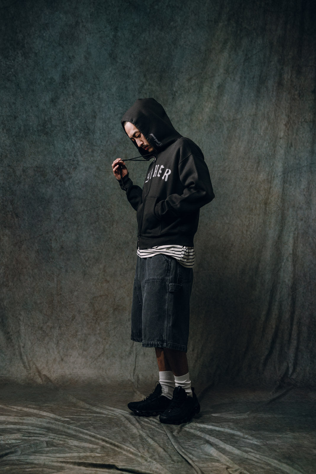 OLD E ZIP HOODIE