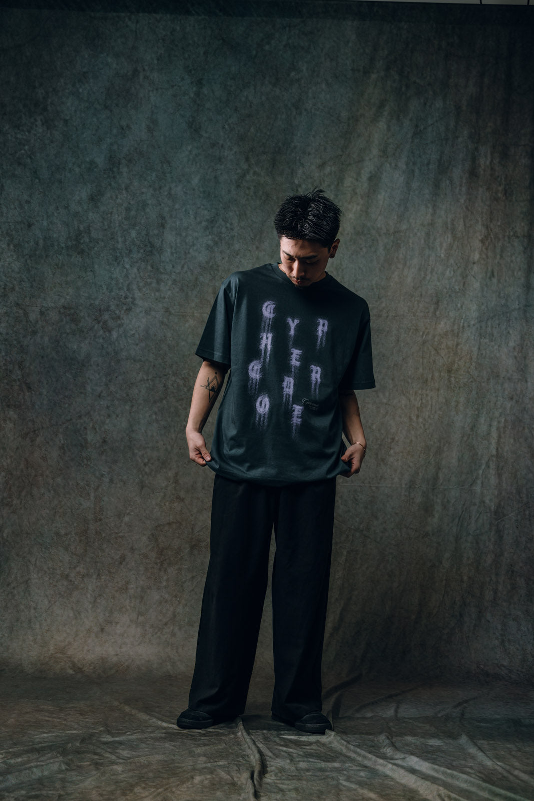 RAISE UP TEE
