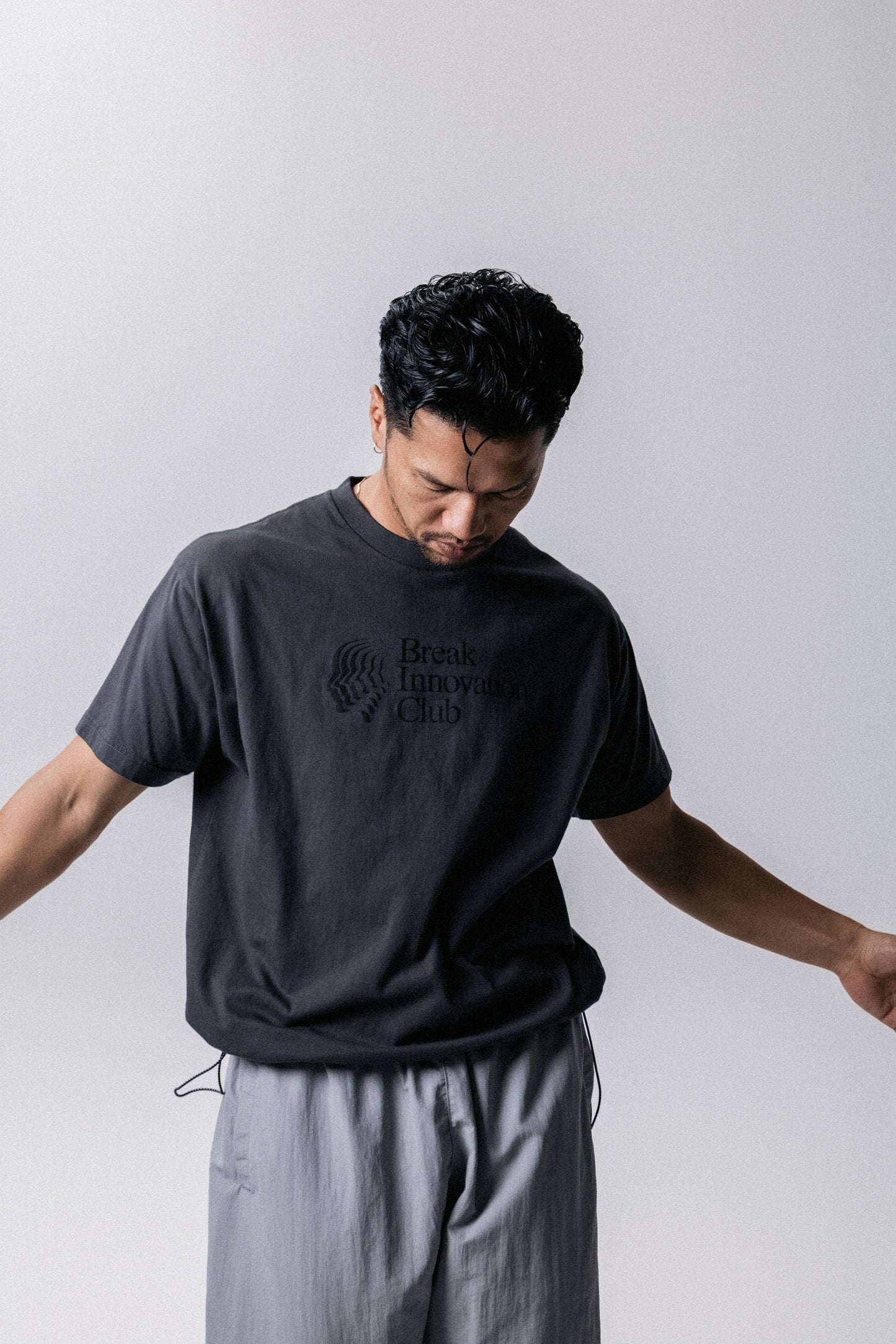 FOAMING SHAPE TEE