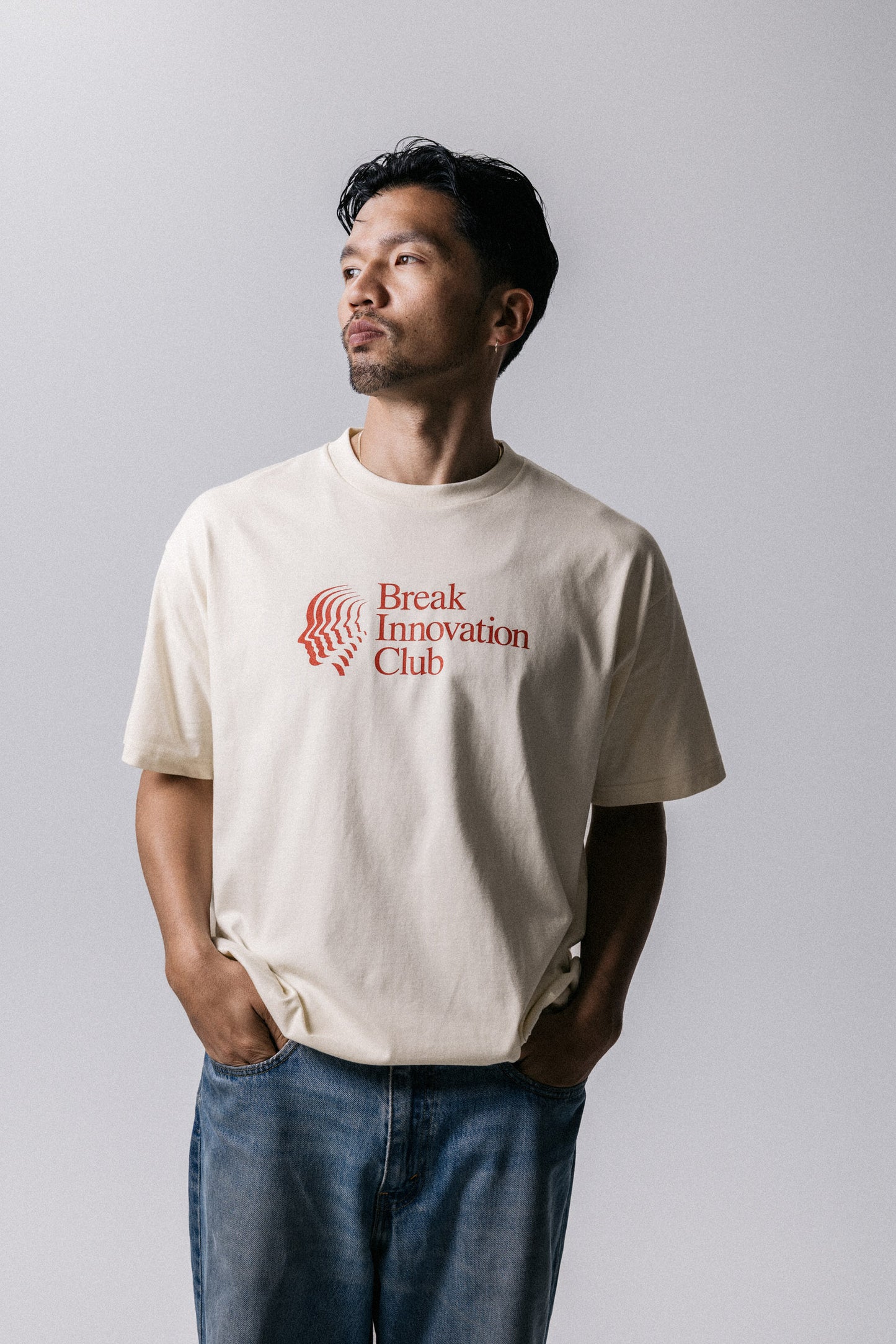 FOAMING SHAPE TEE