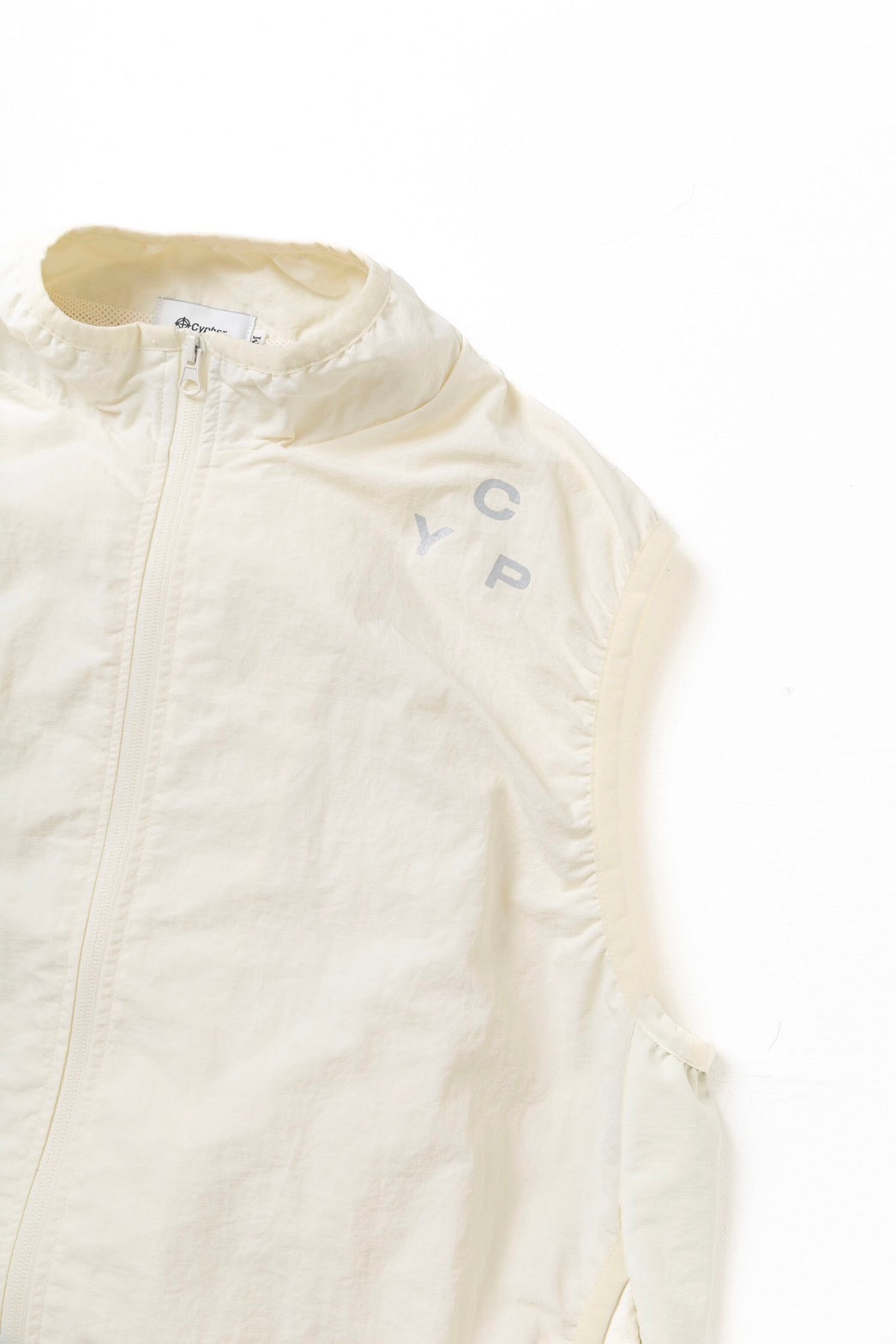 TRIANGLE NYLON VEST
