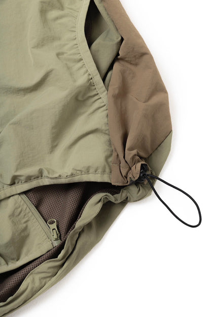 TRIANGLE NYLON VEST
