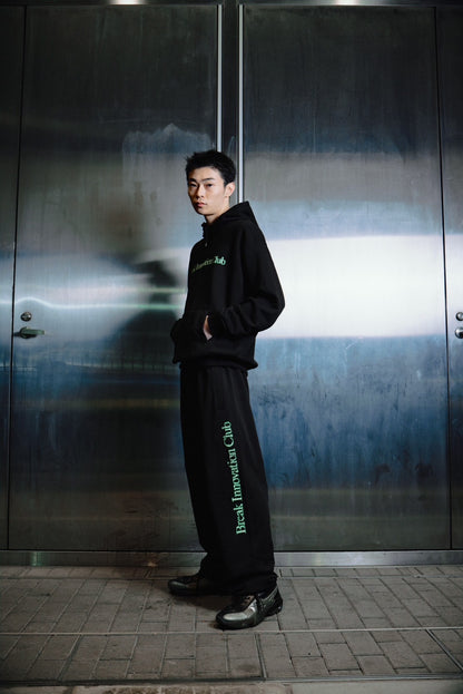BREAK INNOVATION CODE SWEAT PANTS