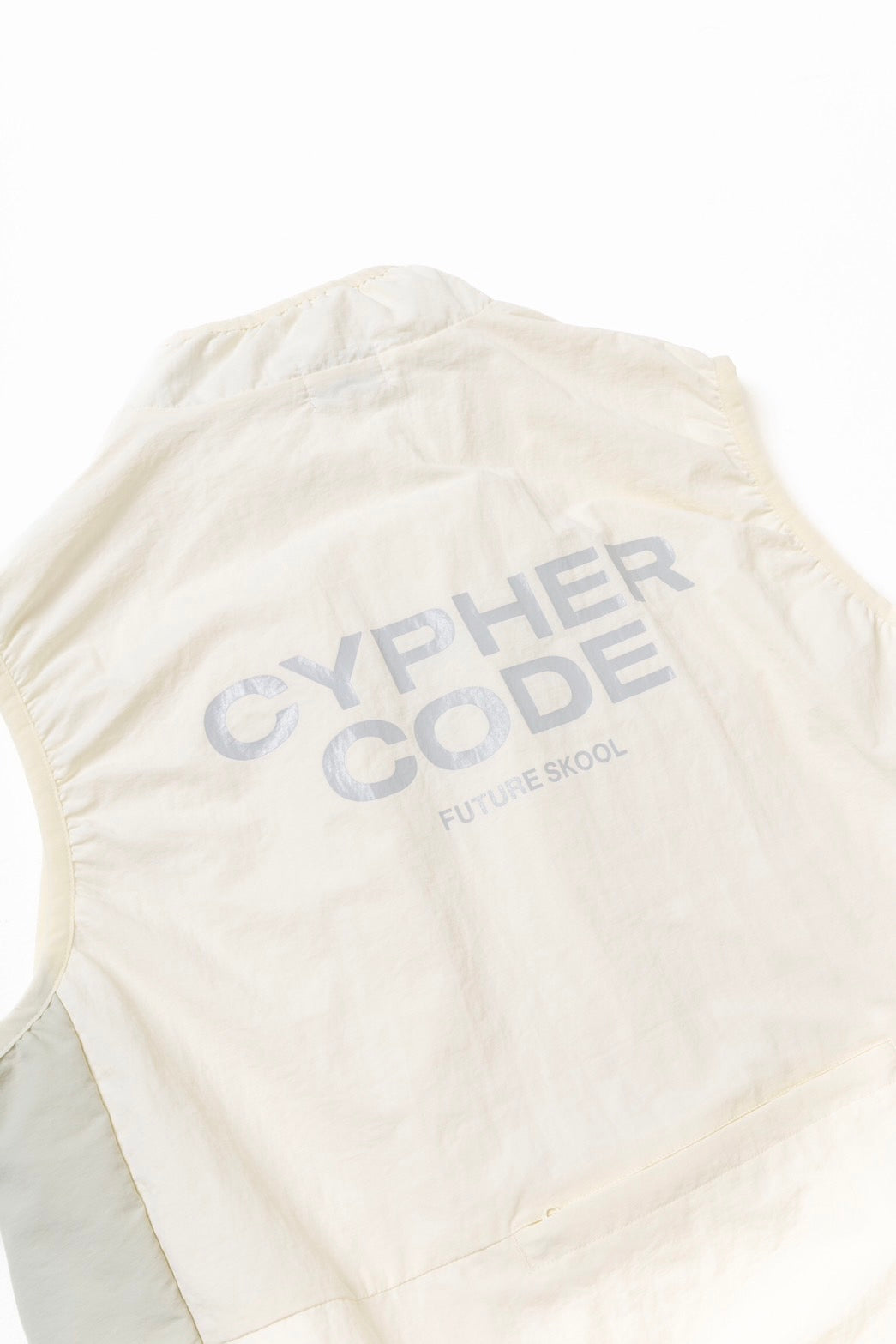 TRIANGLE NYLON VEST
