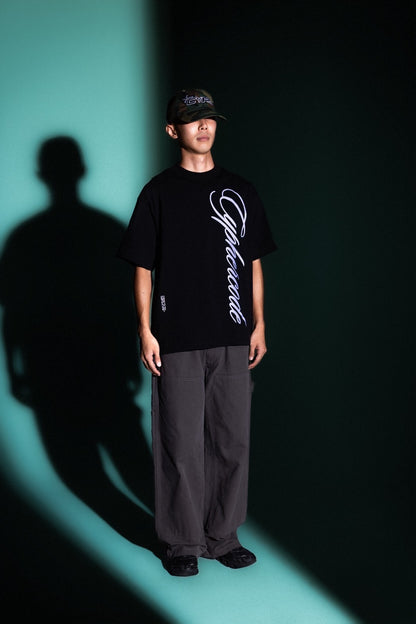 BIG SCRIPT TEE