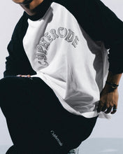 Load image into Gallery viewer, OLD ENGLISH RAGULAN L/S TEE

