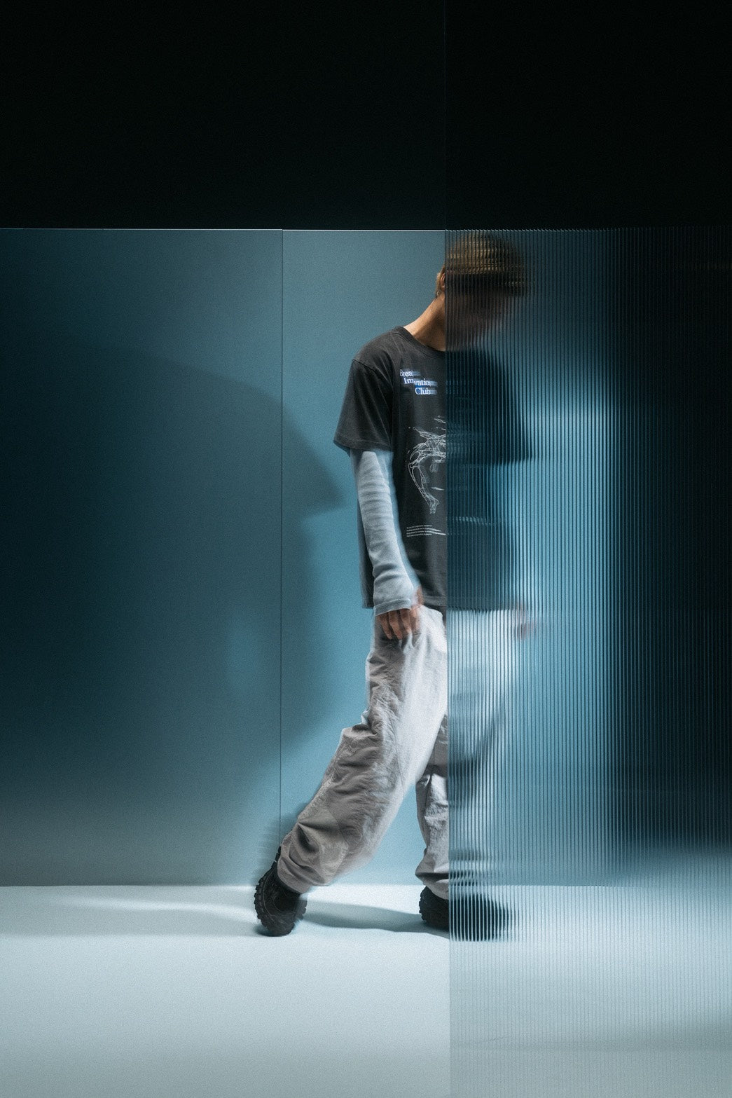 MOVEMENT RESEARCH TEE